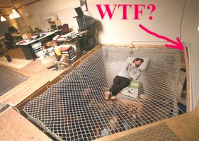 не убъется во сне?