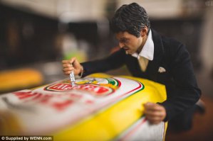 Я эту тему обожаю)  Тоже Hot Toys
