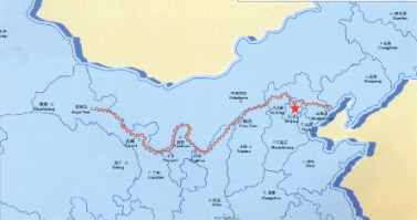 Солнце не убедило. Это может быть запад или восток.
Желательно бы знать координаты места где сделан снимок.