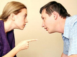 Ё маё
Как надо довести себя и жену до такого
Хотя в наше время это конечно легко

именно от женщин в первую очередь зависит то, будет ли счастливым ее брак или нет. Если женщина умеет грамотно и быстро решать семейные конфликты, то оба супруга будут счастливыми.