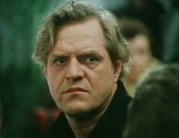 И брат её Леонид хороший актер был...