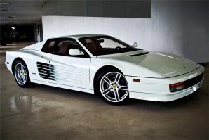 Ferrari Testarossa белого цвета, это несокрушимая  мечта моя!
