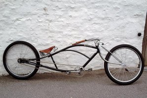 Байкер говорит; Купите себе нормальные яйца, чтоб смелости на права сдать хватило.