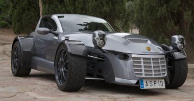 Динамики убрать и вполне ниче так.