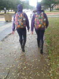 Две подружки из ларца одинаковых с попца