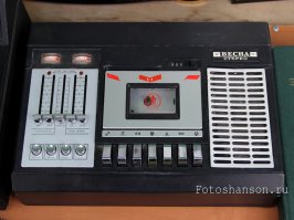 Магнитофоны и проигрыватели 80-х