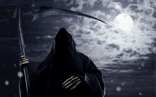 а если серьезно, насмотришься на таких неадекватов и за руль садиться становиться страшно!