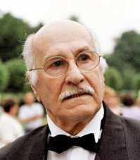 Владимир Зельдин. Рыцарь образ, недавно отметивший 100 - летний юбилей. Ни каких экспериментов - живет, радует зрителей своим талантом и по сей день.
