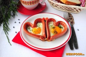 7 необычных и простых рецептов яичницы к завтраку