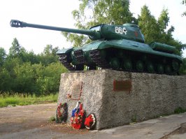 На месте боя поставлен ИС-2.
