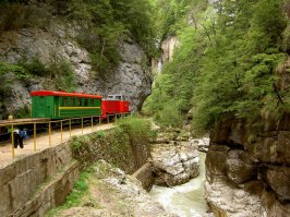 Гуамское ущелье в Адыгее