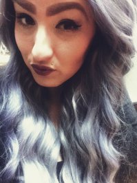 брови выдают утончённый стиль и чувство прекрасного