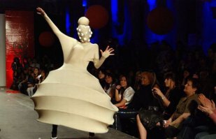 я стесняюсь спросить, а что нужно употреблять чтоб сотворить нечто такое