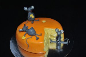 20 великолепных свадебных тортов из сыра и мяса