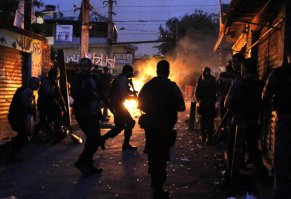 И Бразильские фавелы сюда же