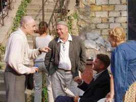 Андрей Иванович Краско, как известно, умер во время съёмок сериала "Ликвидация". В итоге весь отснятый материал в фильм не вошёл, а Фиму сыграл Маковецкий.