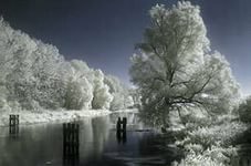 да ладно.Россия-это здорово)и люди у нас добрые.