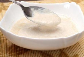 Молоко коровье обезжиренное (обрат)	200 мл
Соль	1 г
Заменитель сахара	1 ст. л.
Овсяные отруби	1,5 ст. л.