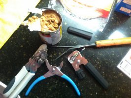 Чего первую картинку не подписал?

РУКОЖОП!!!