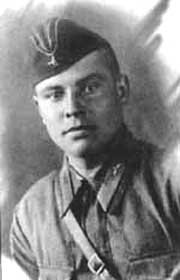 Это мой дядя Иннокентий Кузнецов. Брат моего папы. Родились они в с. Нукуты в Бурятии. Дядя Кеша старше моего папы на 10 лет. В июне 1941 года ему было 26 лет. 
У меня нет больших фото, а маленькие не вставляются в пост. Сейчас вставлю тут.