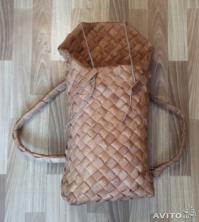 Мужчина собрал в кузов. Ну чтож. Раньше мночие в кузова поменьше собирали.